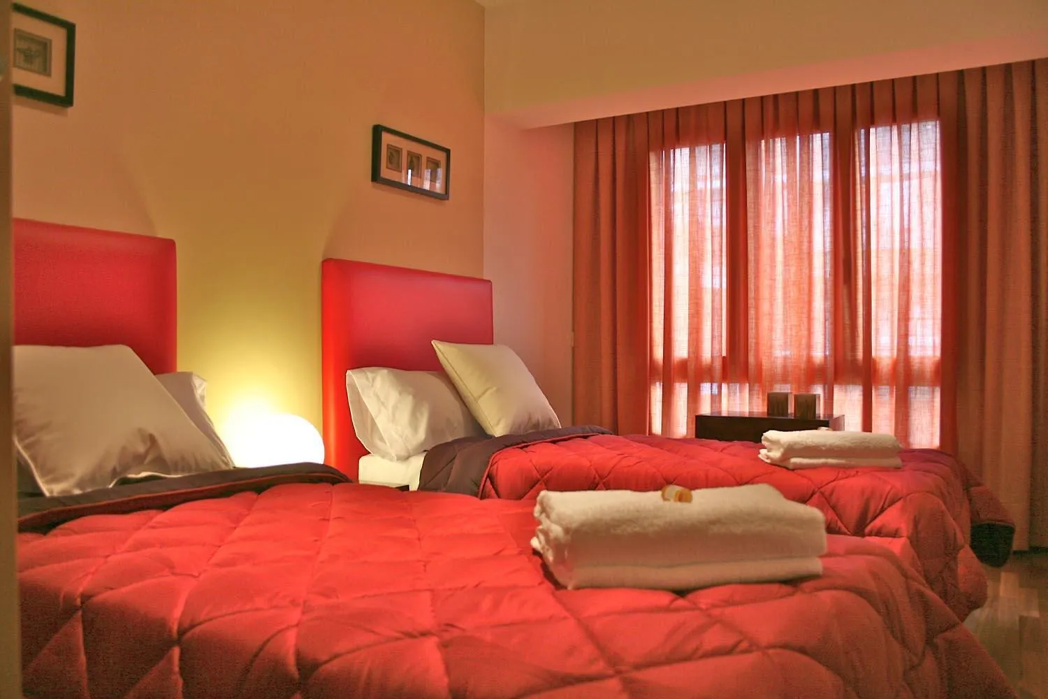Alcam Hercules Barcelona Apartamento